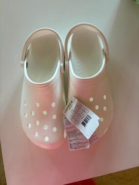 CROCS Men's  Classic Clog in white